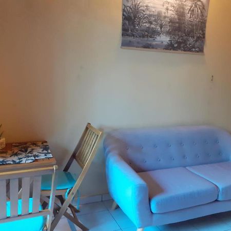 Studio Independant Chez L Habitant- Grand-Bourg  Bagian luar foto