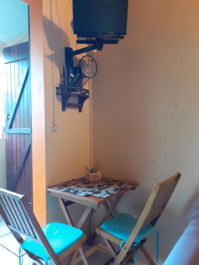 Studio Independant Chez L Habitant- Grand-Bourg  Bagian luar foto
